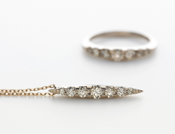 ブラウンダイヤモンド | 宝石・結婚指輪・高級時計・メガネ 
