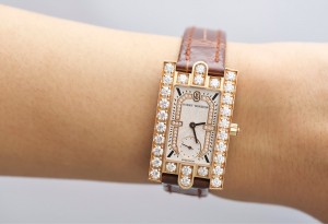 アベニューAVEQHM21RR122_¥4,536,000