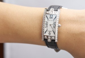 アベニューC_AVCQHM19WW018_¥4,212,000